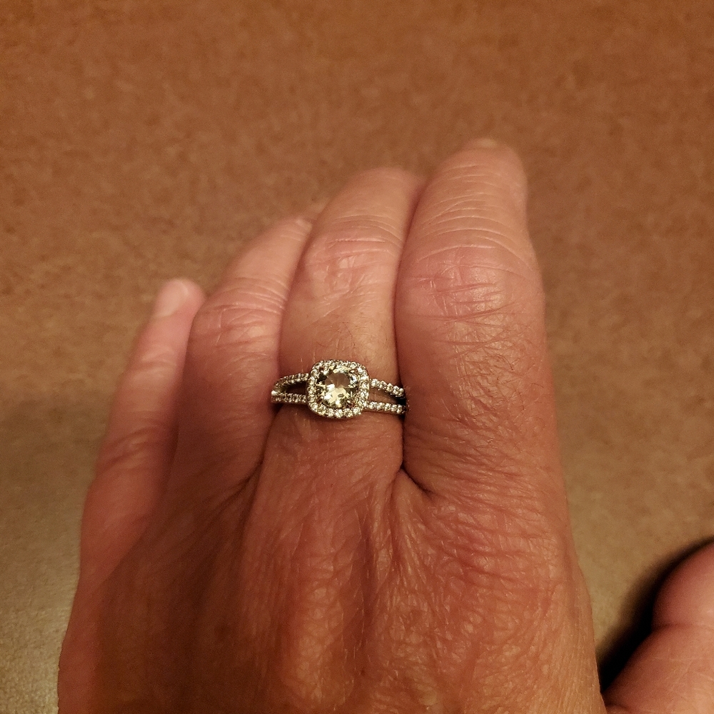 Womens Ring